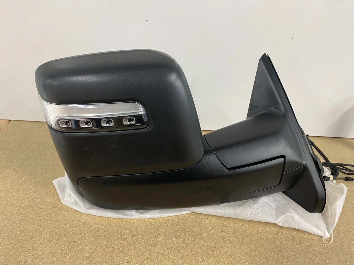 2025-2026 Ram 1500 Right Passenger Side Signal Towing Door Mirror OEM Camera