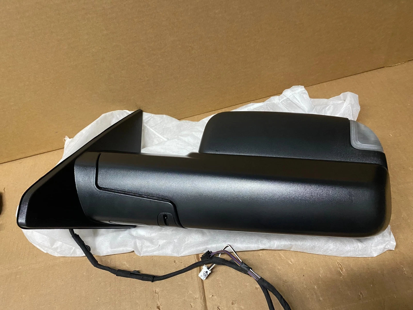 2019-2024 Ram 1500 Left Driver Side Turn Signal Towing Door Mirror OEM