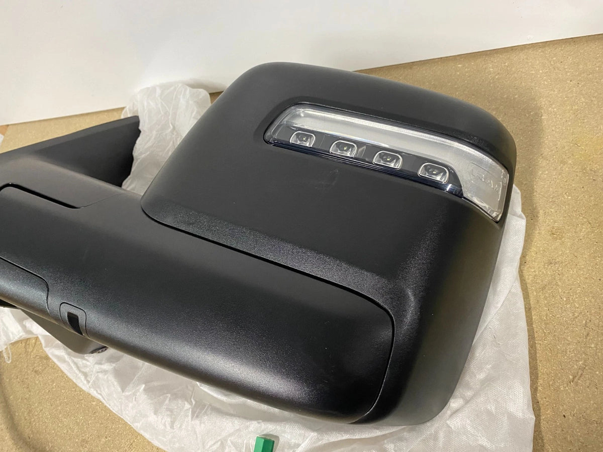 2025-2026 Ram 2500 Left & Right Side Signal Towing Door Mirrors OEM Camera