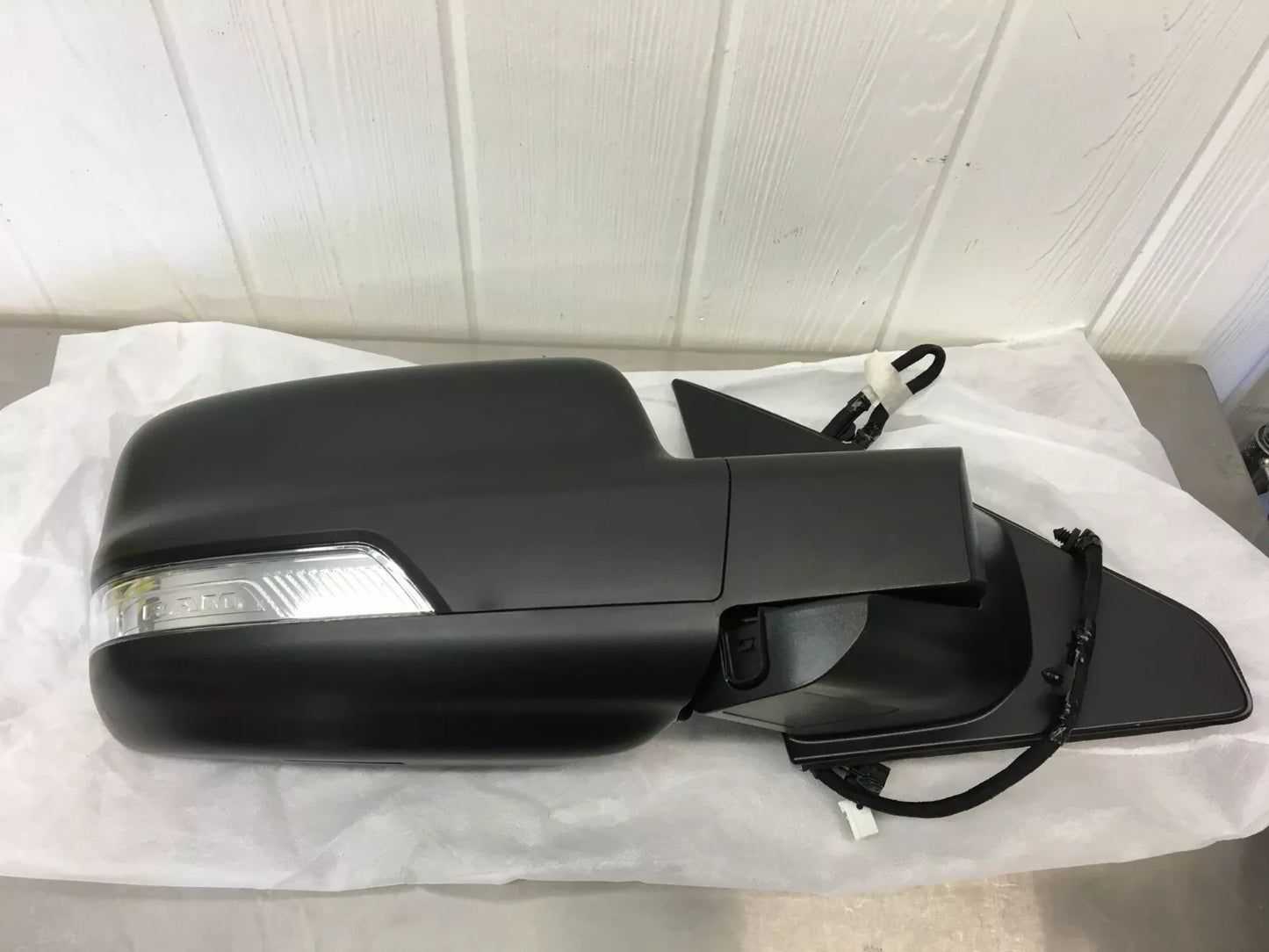 2019-2023 Ram 1500 Right Passenger Side Power Heated Signal Door Mirror OEM