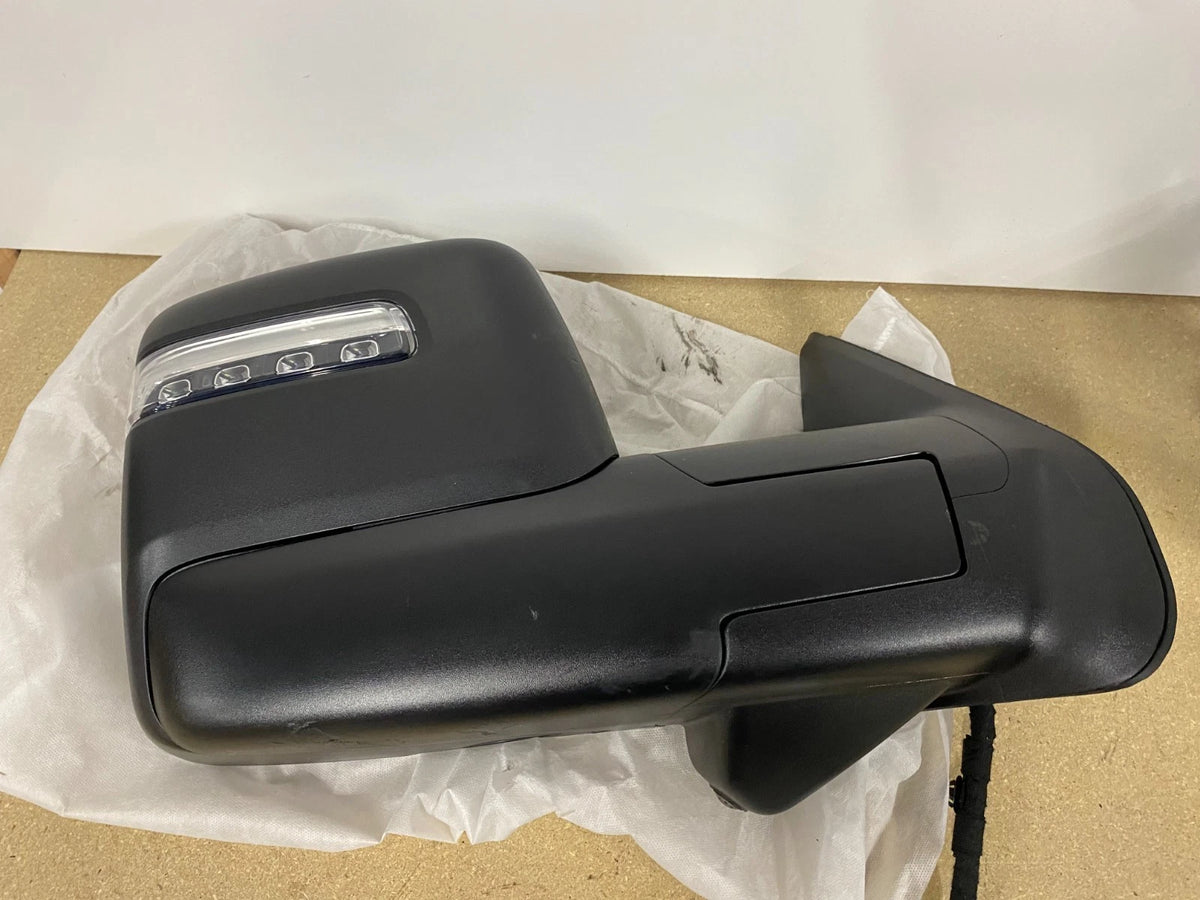 2025-2026 Ram 2500 Left & Right Side Signal Towing Door Mirrors OEM Camera